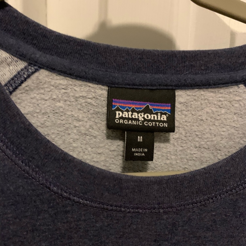Patagonia crew neck pullover.